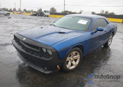 2010 Dodge Challenger Se z USA, uszkodzony, nr VIN 2B3CJ4DV8AH189602